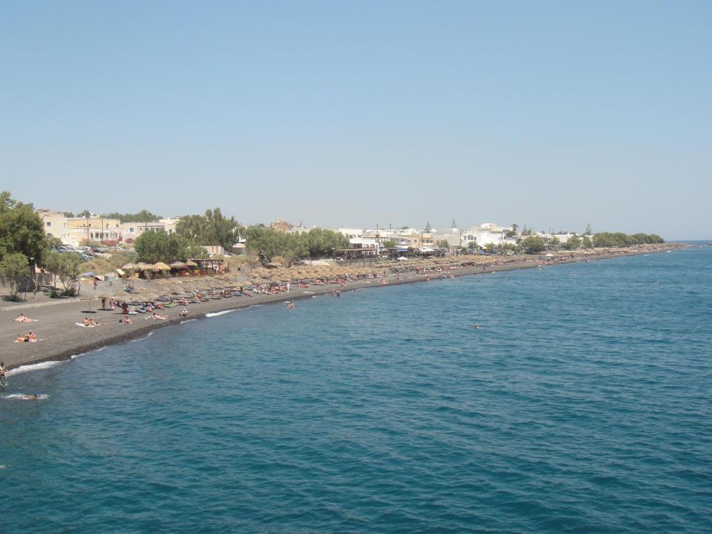 Poseidon Beach Hotel Kamári Zewnętrze zdjęcie